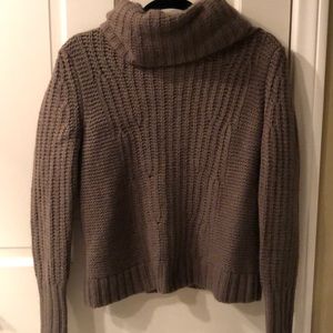 Banana Republic size S olive green turtleneck knit sweater
